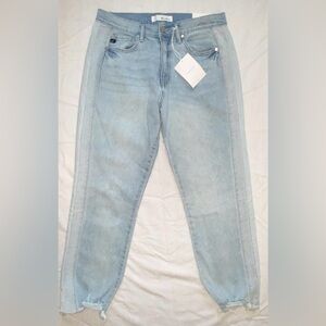 KanCan NWT Straight Fit Size 9/28